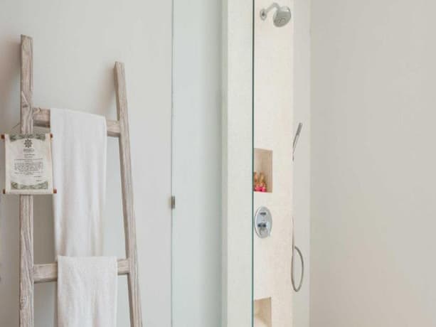 Varda Deluxe Room