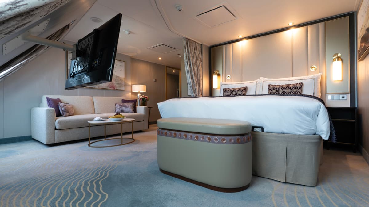 Seaview Suite