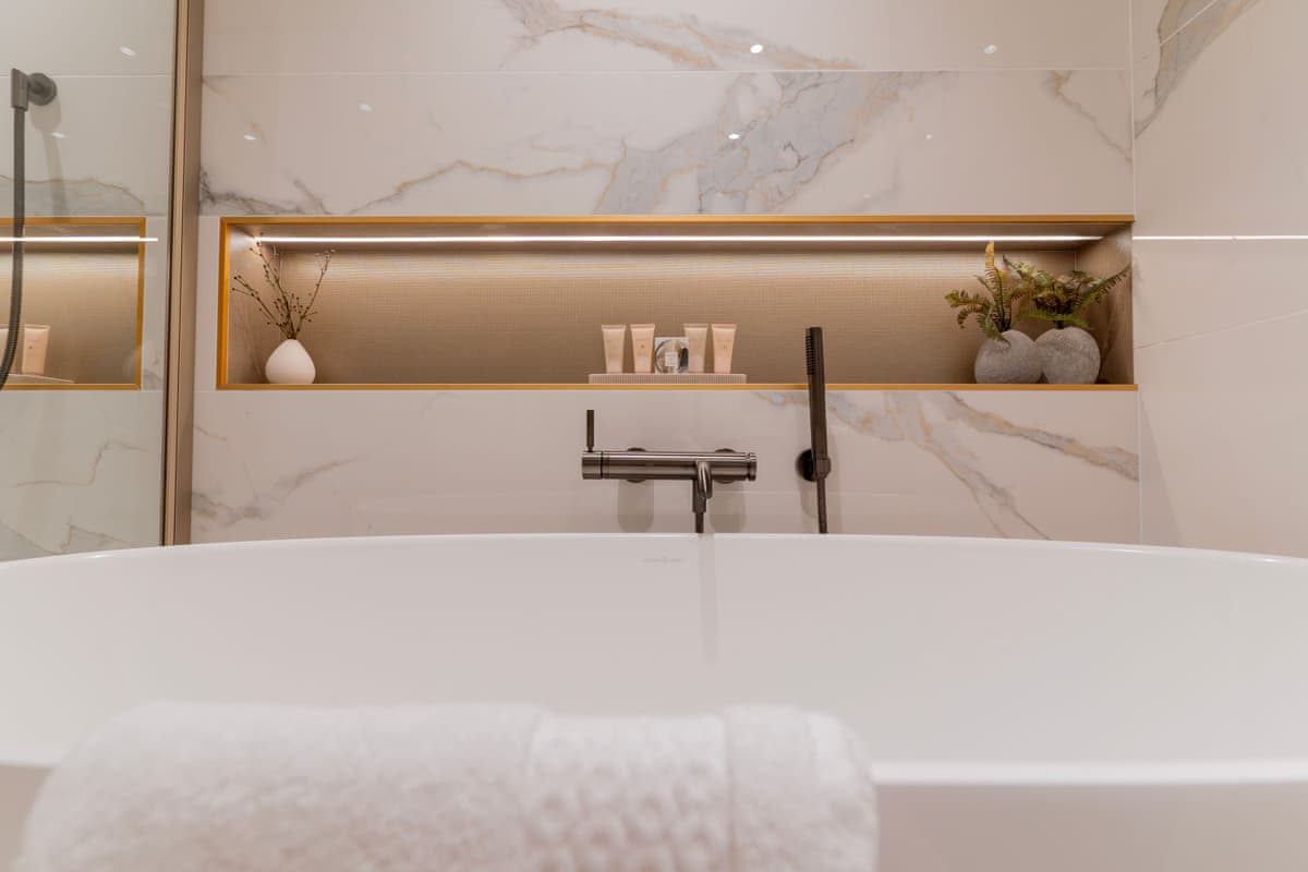 Signature Suite