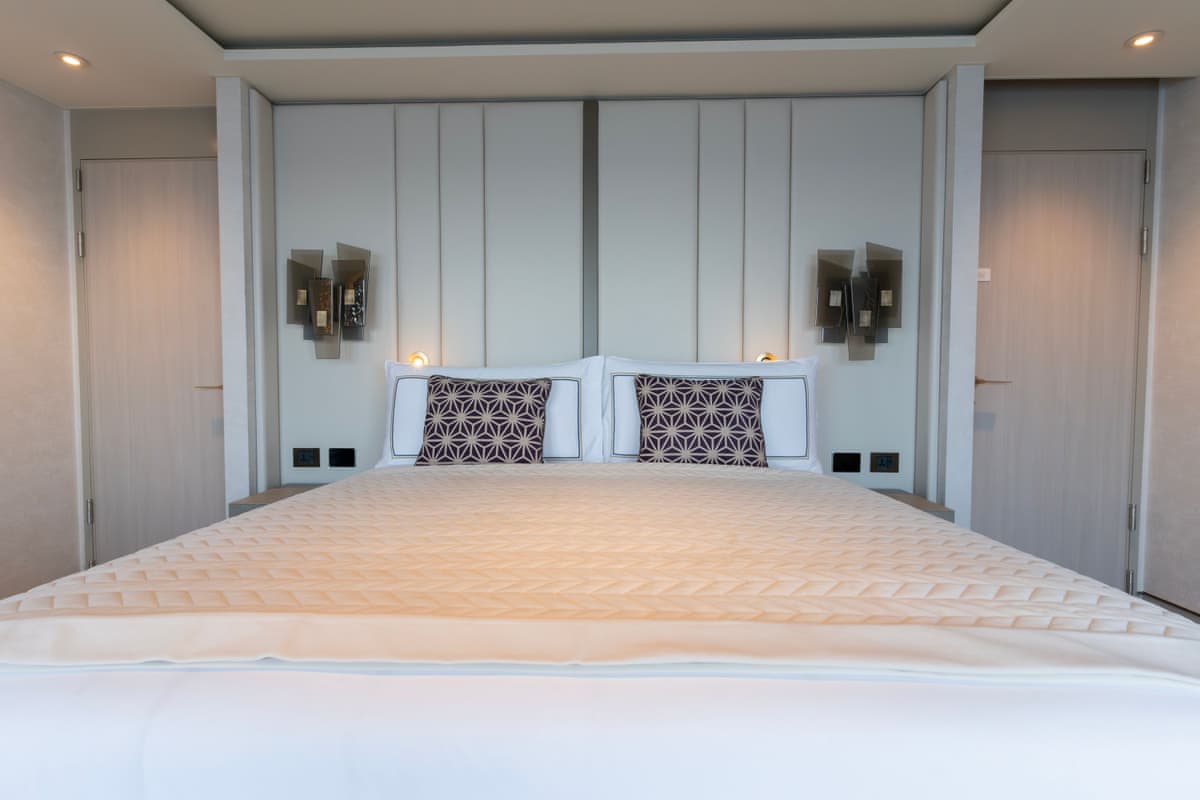 Signature Suite