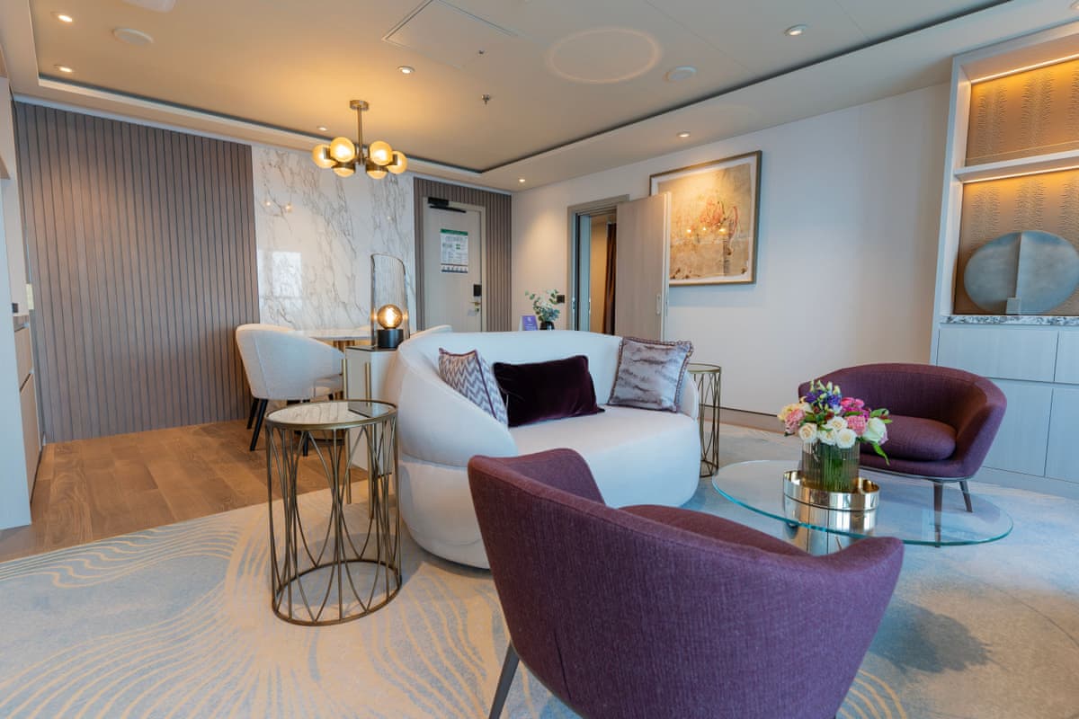 Signature Suite
