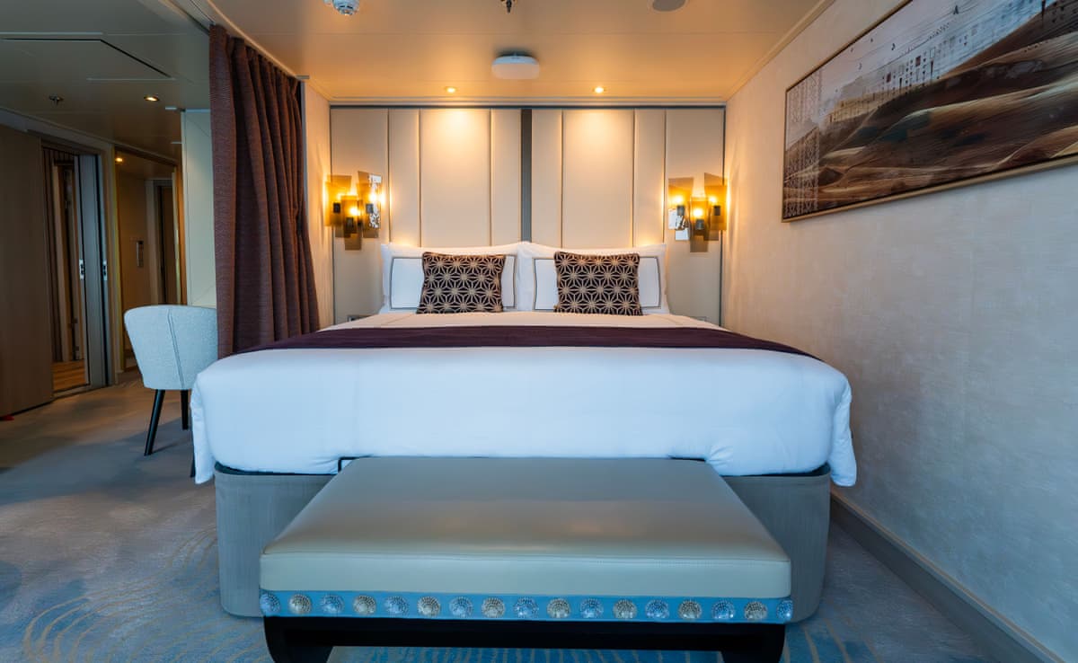 Signature Suite