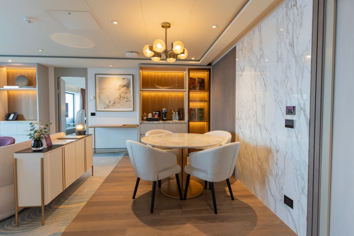 Signature Suite