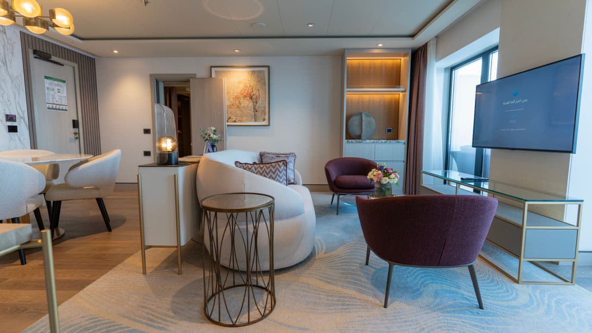 Signature Suite