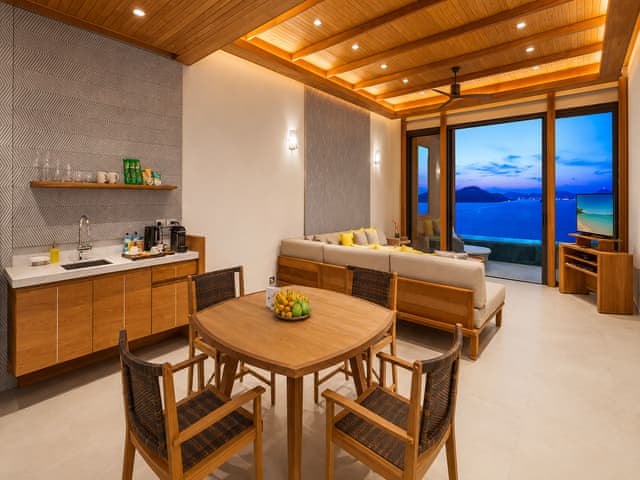 Penthouse (Ocean view)