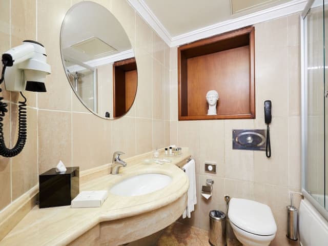 Superior Single Room (Spa Access Included)