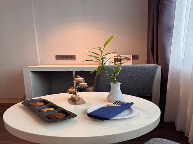 Deluxe Twin Room (Spa Access Included)