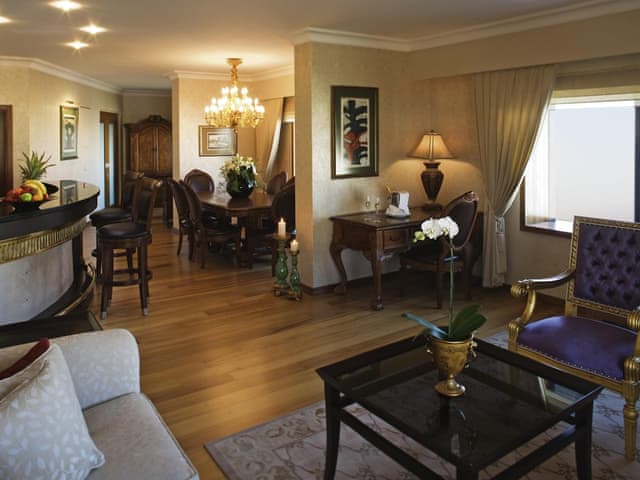 Superior Room, 1 King Bed, Partial Sea View