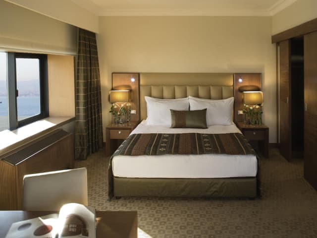 Family Room, 1 King Bed, Sea View