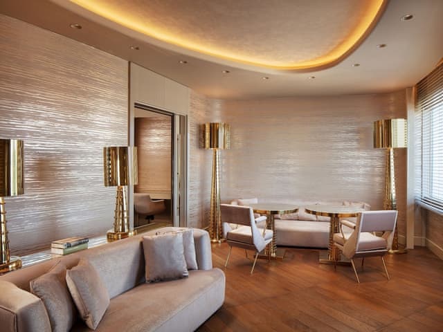 Premium Room, 1 King Bed