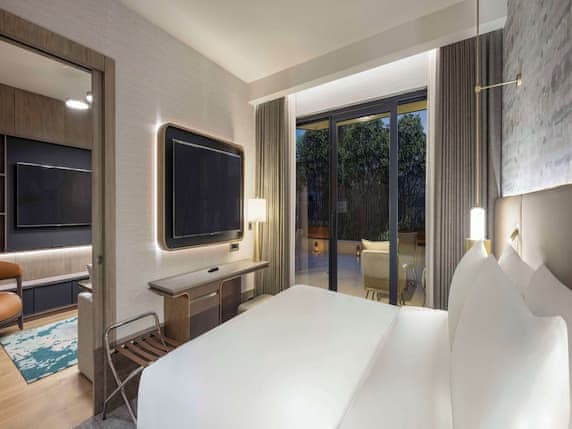 Executive Apartment (Suite)