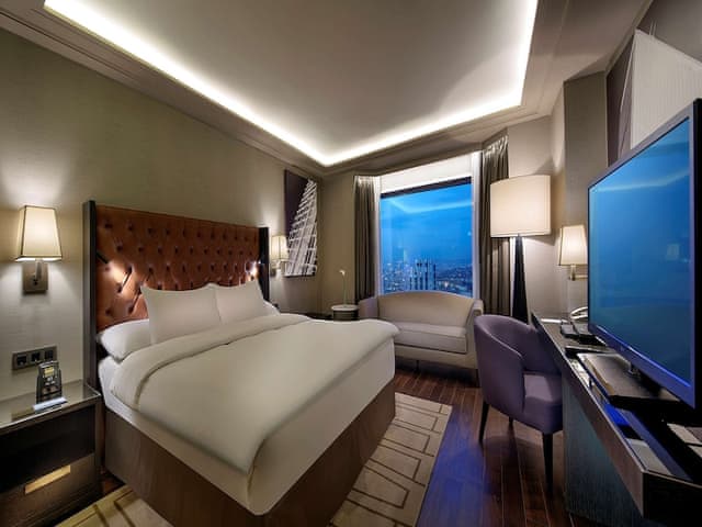 Executive Room, 1 King Bed (Deluxe)