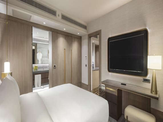 Executive Apartment (Suite)