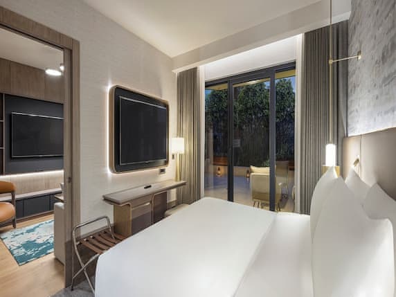 Executive Apartment (Suite)