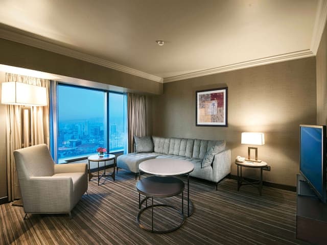 Executive Suite, 1 King Bed (Lounge Access)