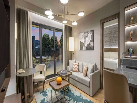 Executive Apartment (Suite)