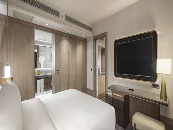 Executive Apartment (Suite)