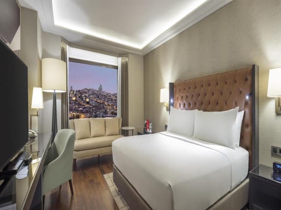 Executive Room, 1 King Bed (Deluxe)