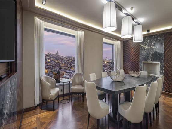 Presidential Süit - Club Lounge Erişimi Dahildir