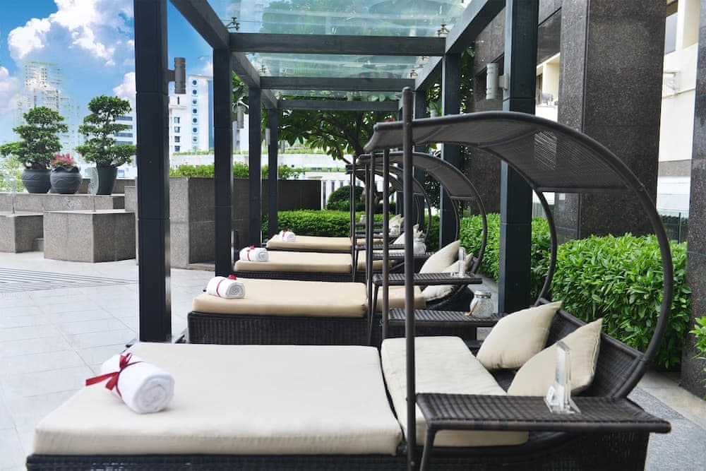 The Garden Hotel Guangzhou - Discover 26 cultural treasures with hotel Golden Tour Guide