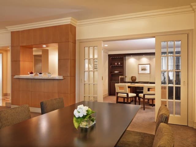 Grand, Executive Suite, 1 King Bed