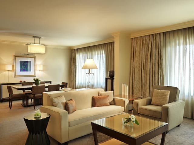 Grand, Executive Suite, 1 King Bed