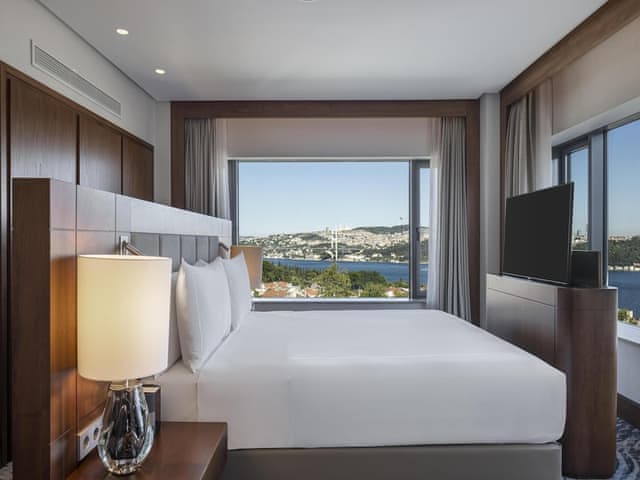 Bosphorus Suite, Lounge Access