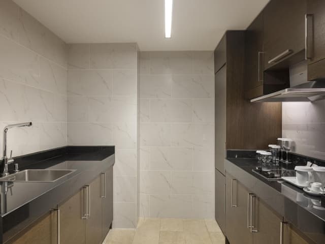 Presidential Suite, Lounge Access