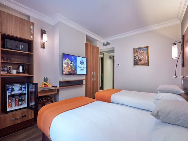 Superior İki Yataklı Oda