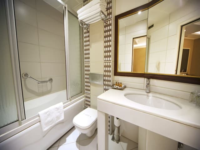 Standart Üç Kişilik Oda