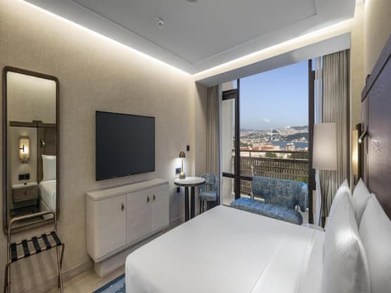 KING DELUXE ROOM - BOSPHORUS VIEW