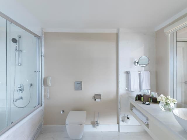 Junior Suite, 1 King Bed, Sea View