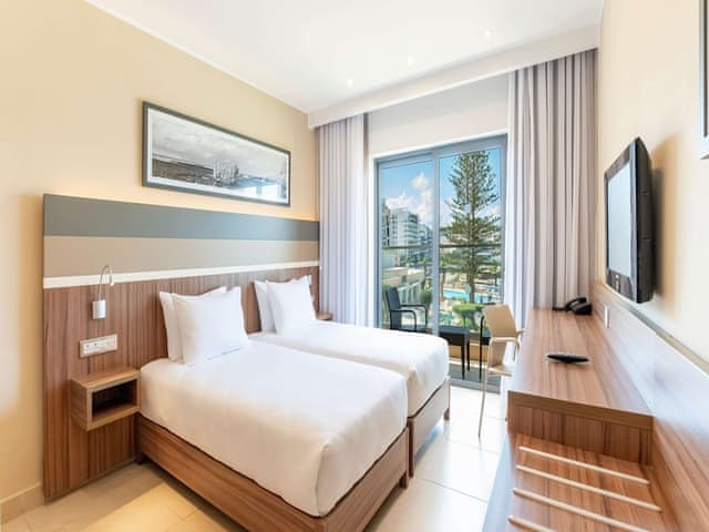 Guest Room, 2 Twin Beds, Sea View