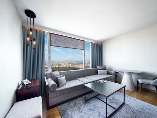 Family Suite, Lounge Access