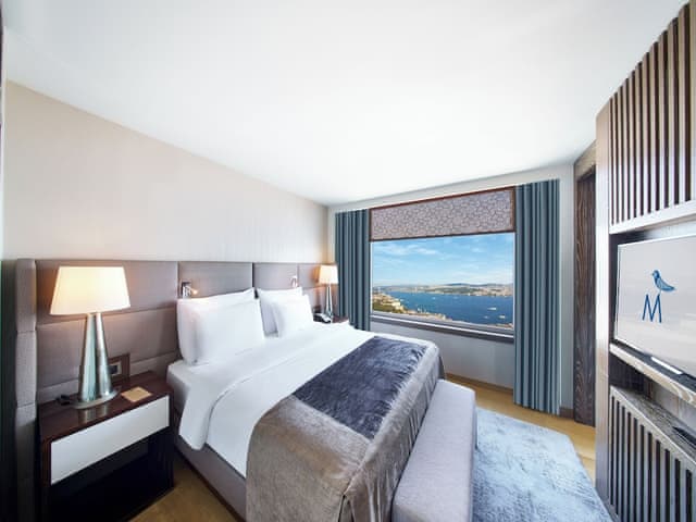 Bosphorus Suite, Lounge Access