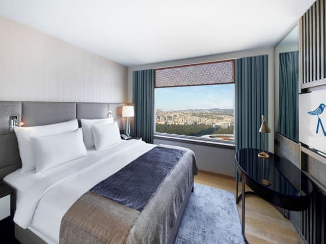 Family Suite, Lounge Access