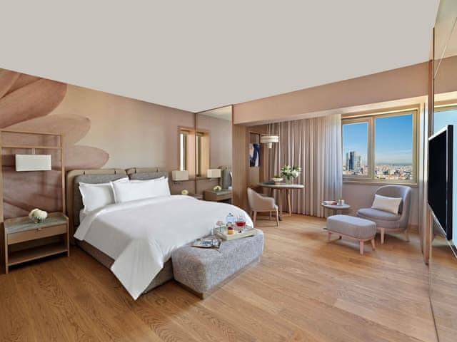 Deluxe Suite, 1 King Bed