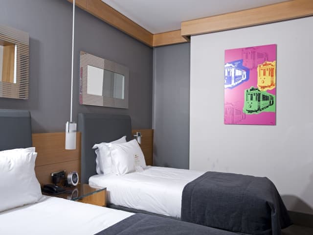 Deluxe Twin Room, City View