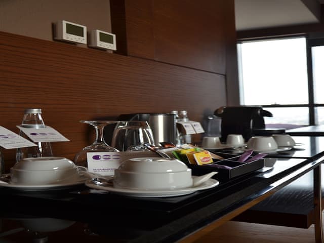 Deluxe Twin Room, City View