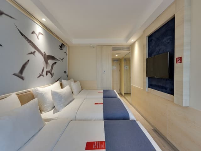 Standart Oda, 3 Tek Kişilik Yatak