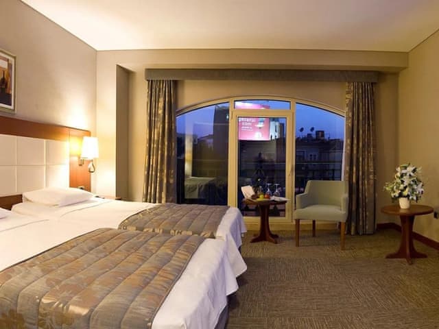 Double Room, Connecting Rooms