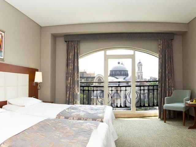 Double Room, Connecting Rooms