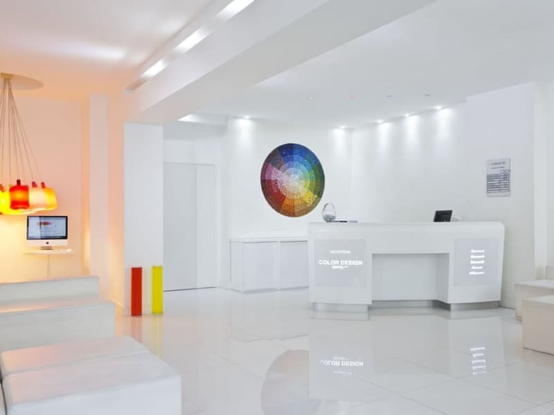 Color Design Hotel – Paris