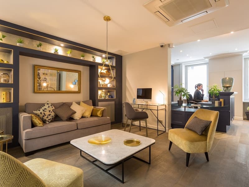 Hotel Jardin de Villiers – Paris
