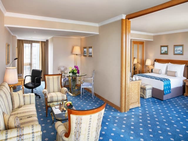 Business Suite, 1 Twin Bed, Sea View