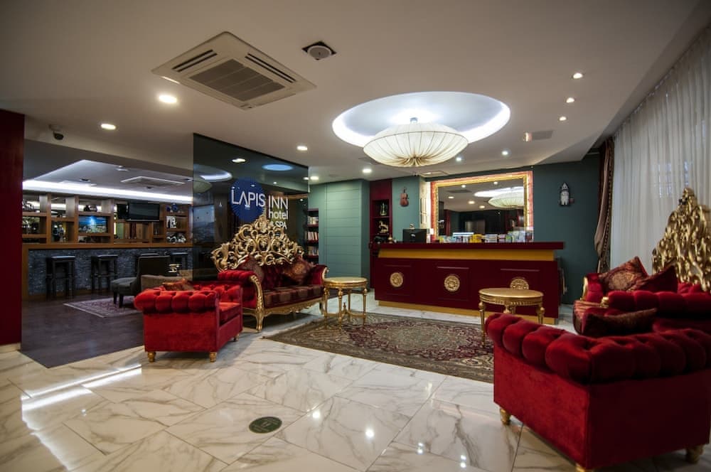 Lapis Inn Hotel & Spa