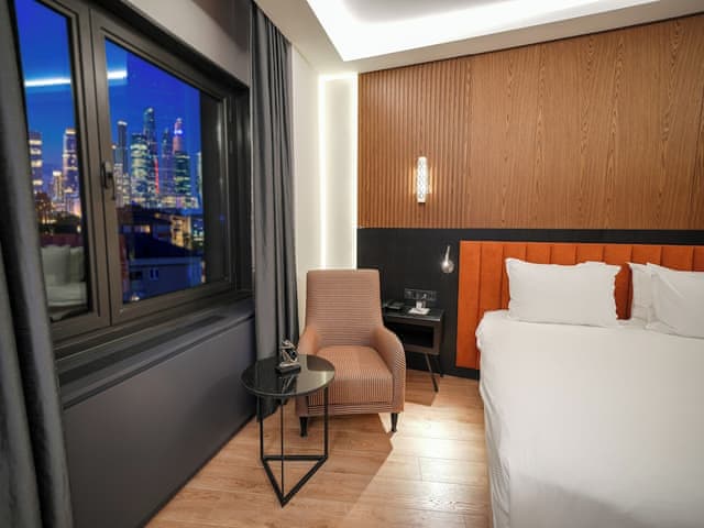 Deluxe Çift Kişilik veya İki Tek Kişilik Yataklı Oda