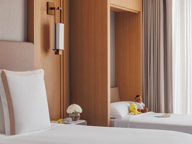 Family Room (Ocean Deluxe)