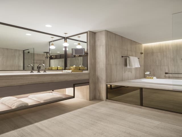 Family Room (Ocean Deluxe)