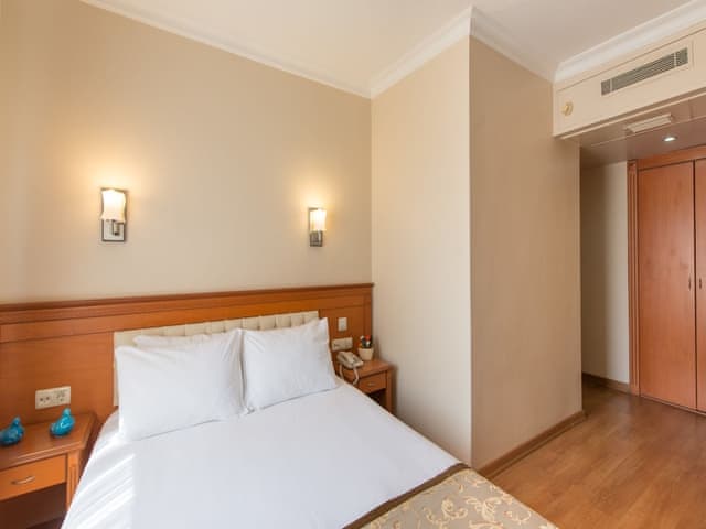 Economy Double or Twin Room